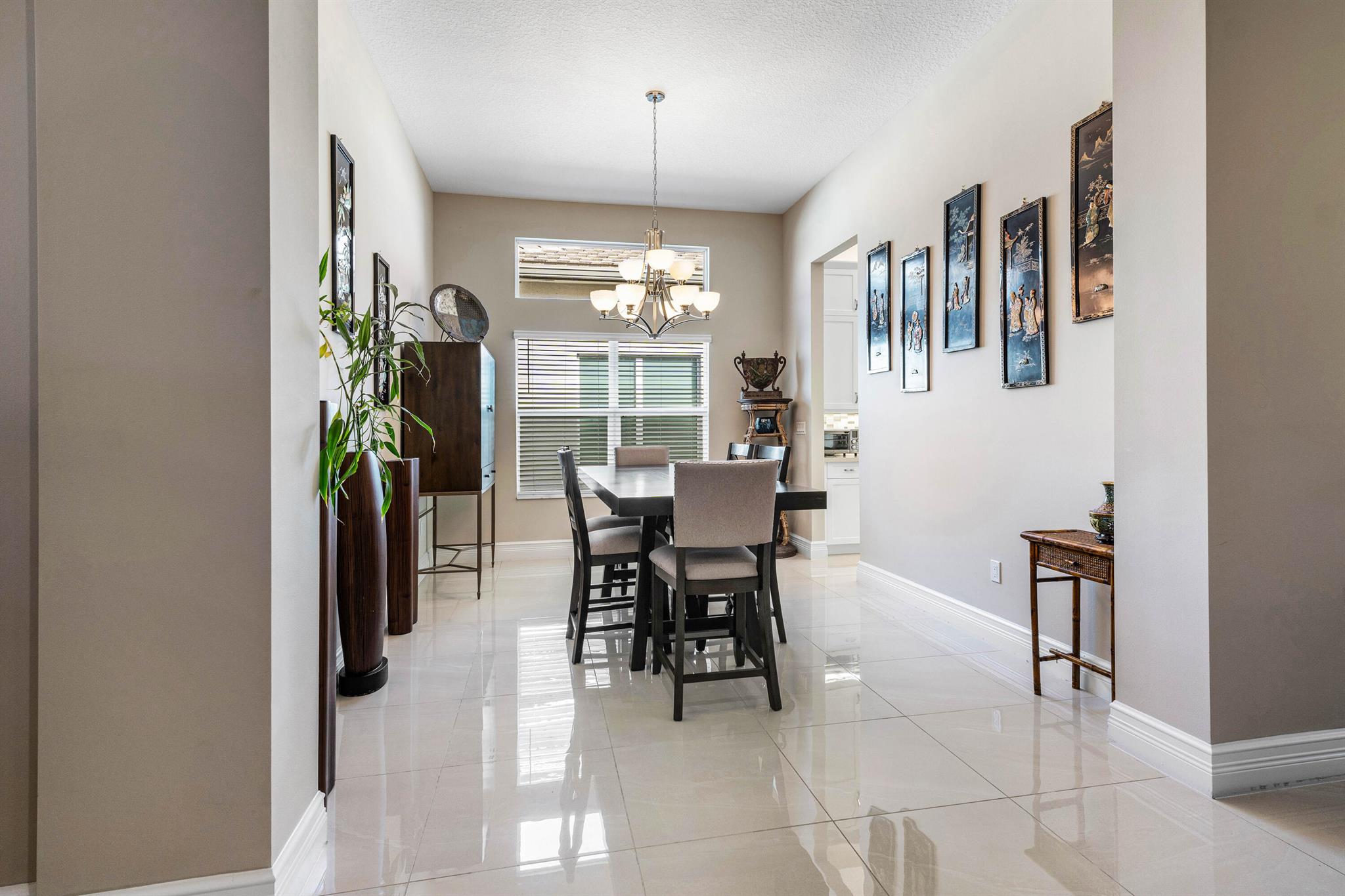 8210 Pyramid Peak Lane