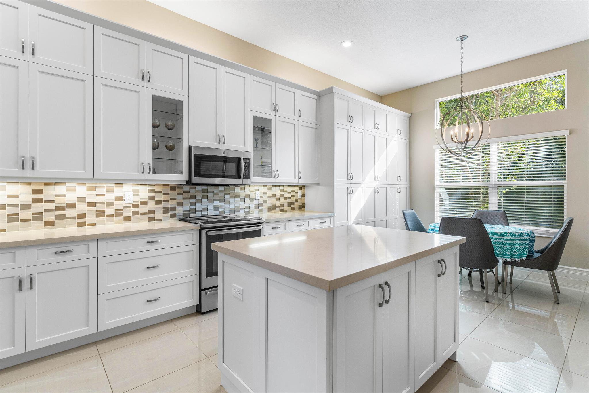 8210 Pyramid Peak Lane