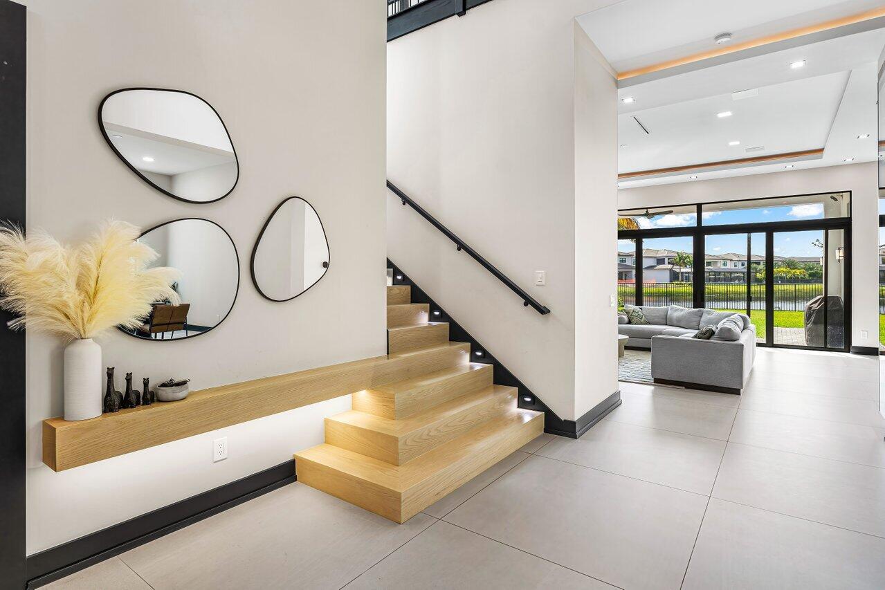 9900 Espresso Manor