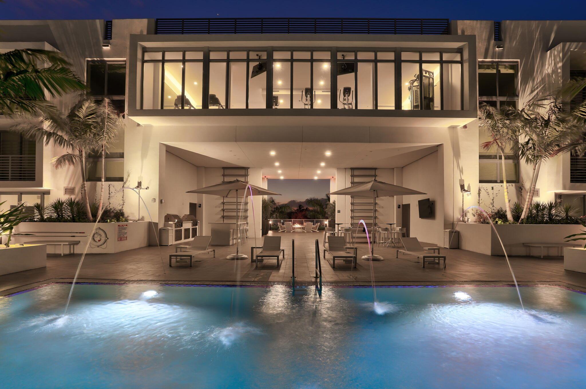 111 SE 1st Avenue 412