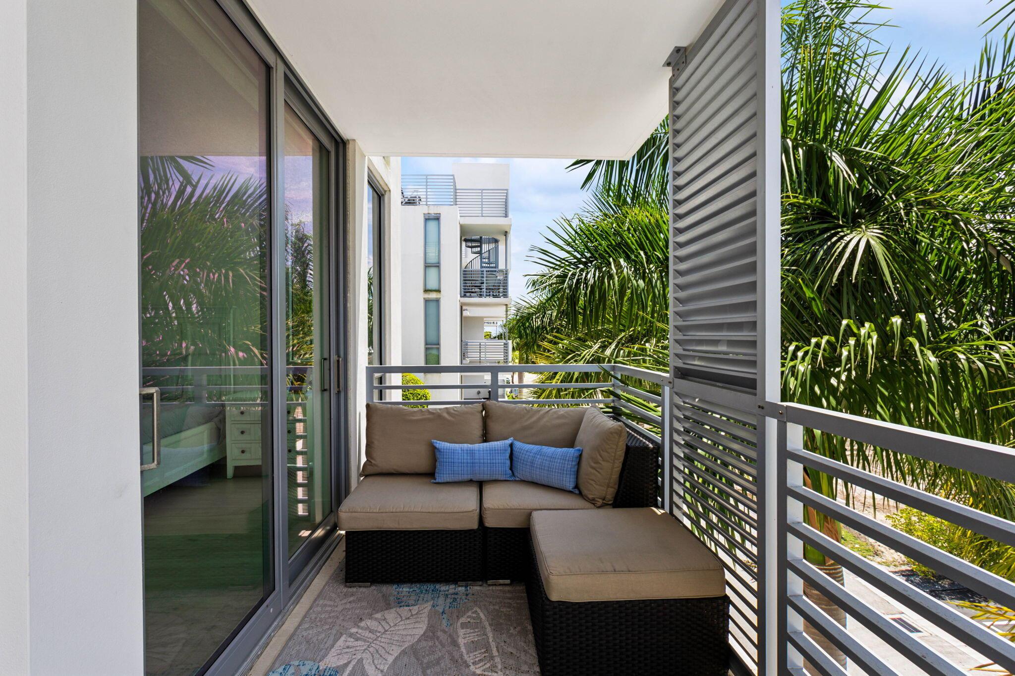 111 SE 1st Avenue 412