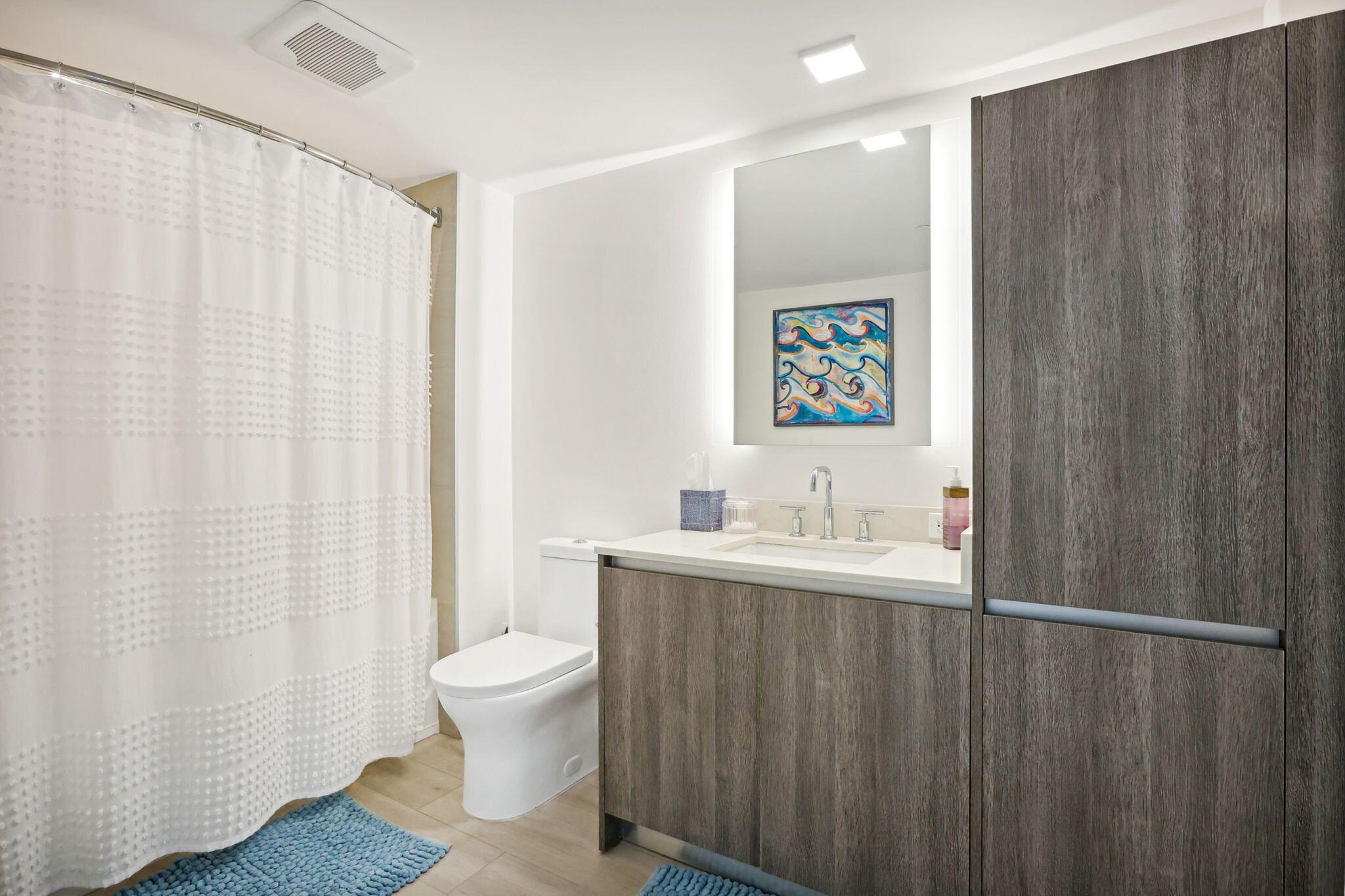 111 SE 1st Avenue 412