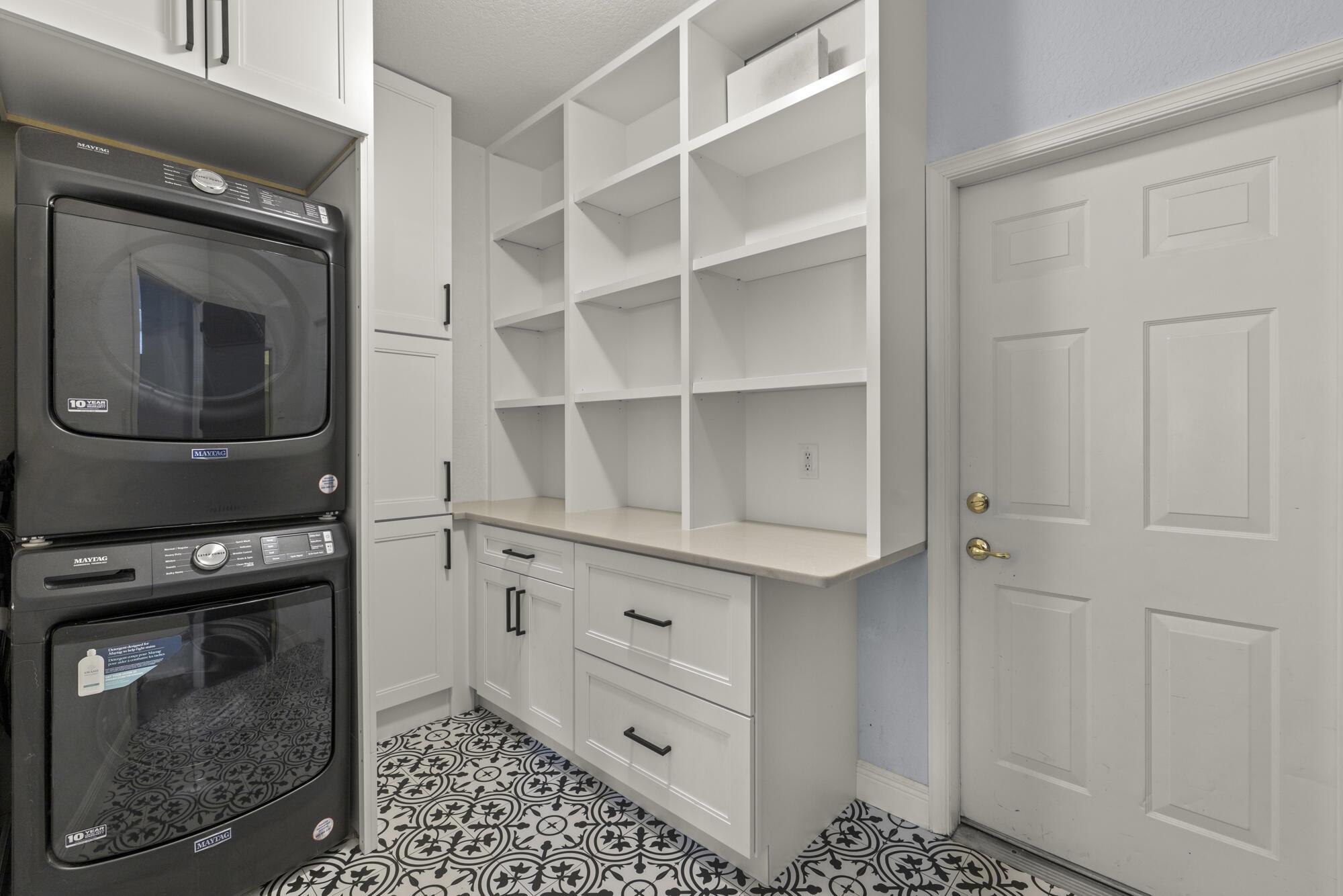 6917 Sea Daisy Drive