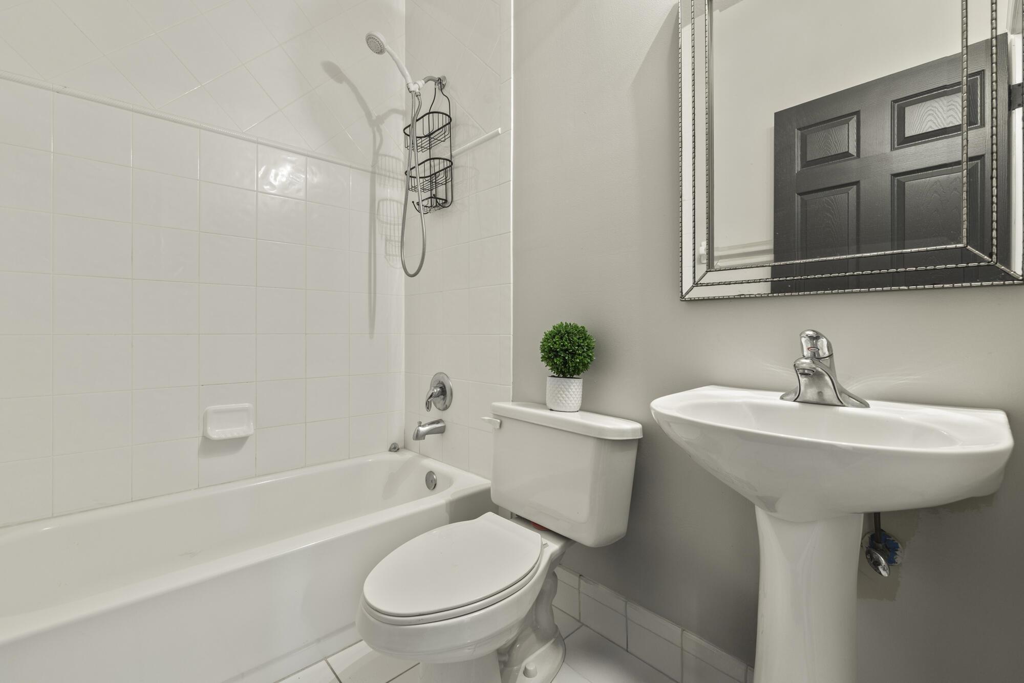 6917 Sea Daisy Drive