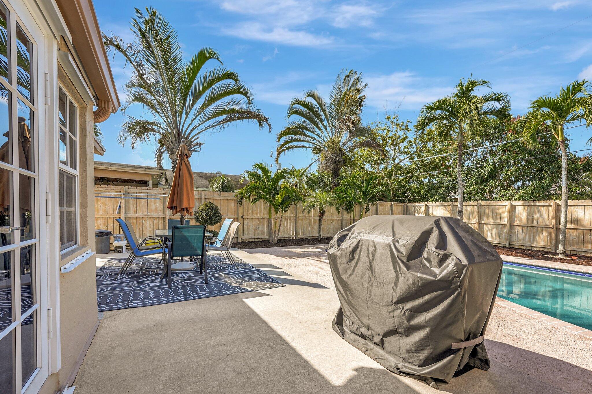 335 SW 32nd Terrace Deerfield Beach 33442