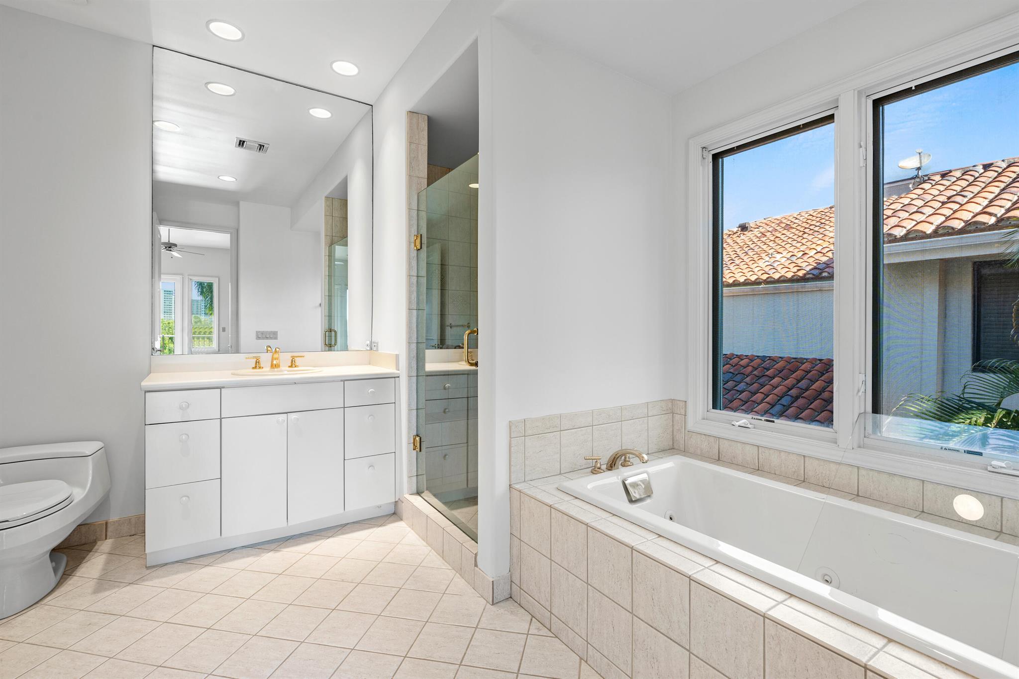 4900 Sanctuary Lane