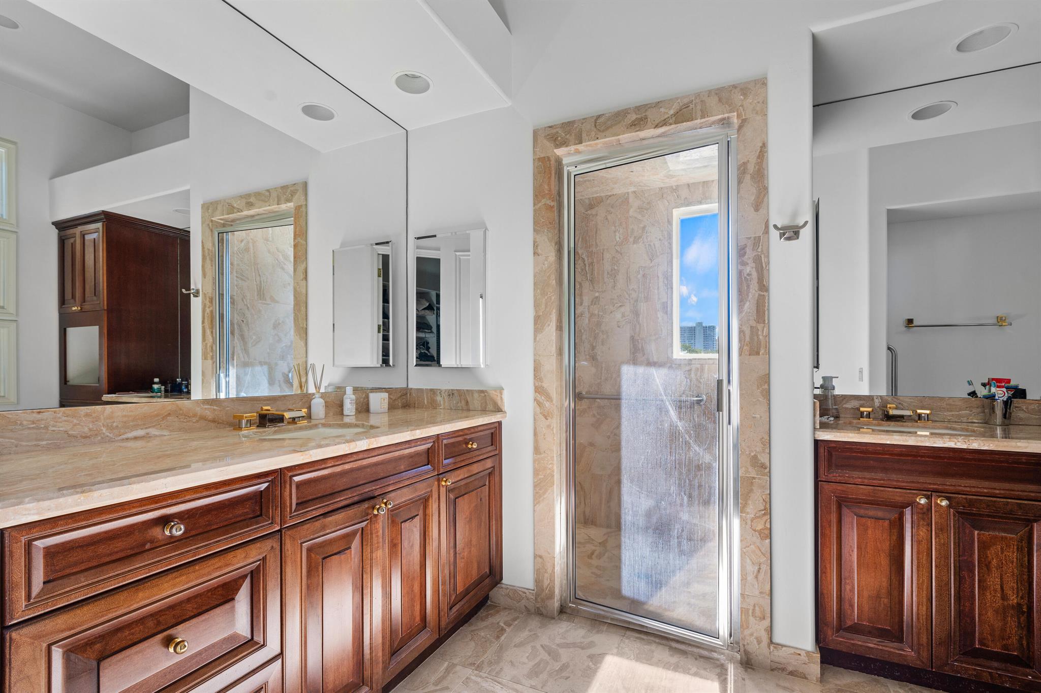 4900 Sanctuary Lane