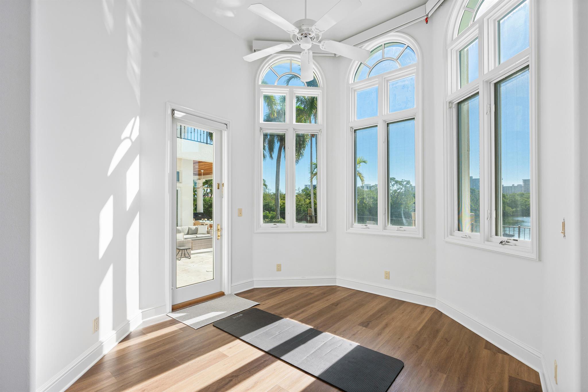 4900 Sanctuary Lane