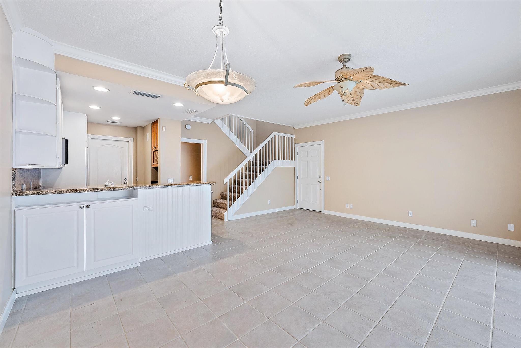 31 Oakland Court