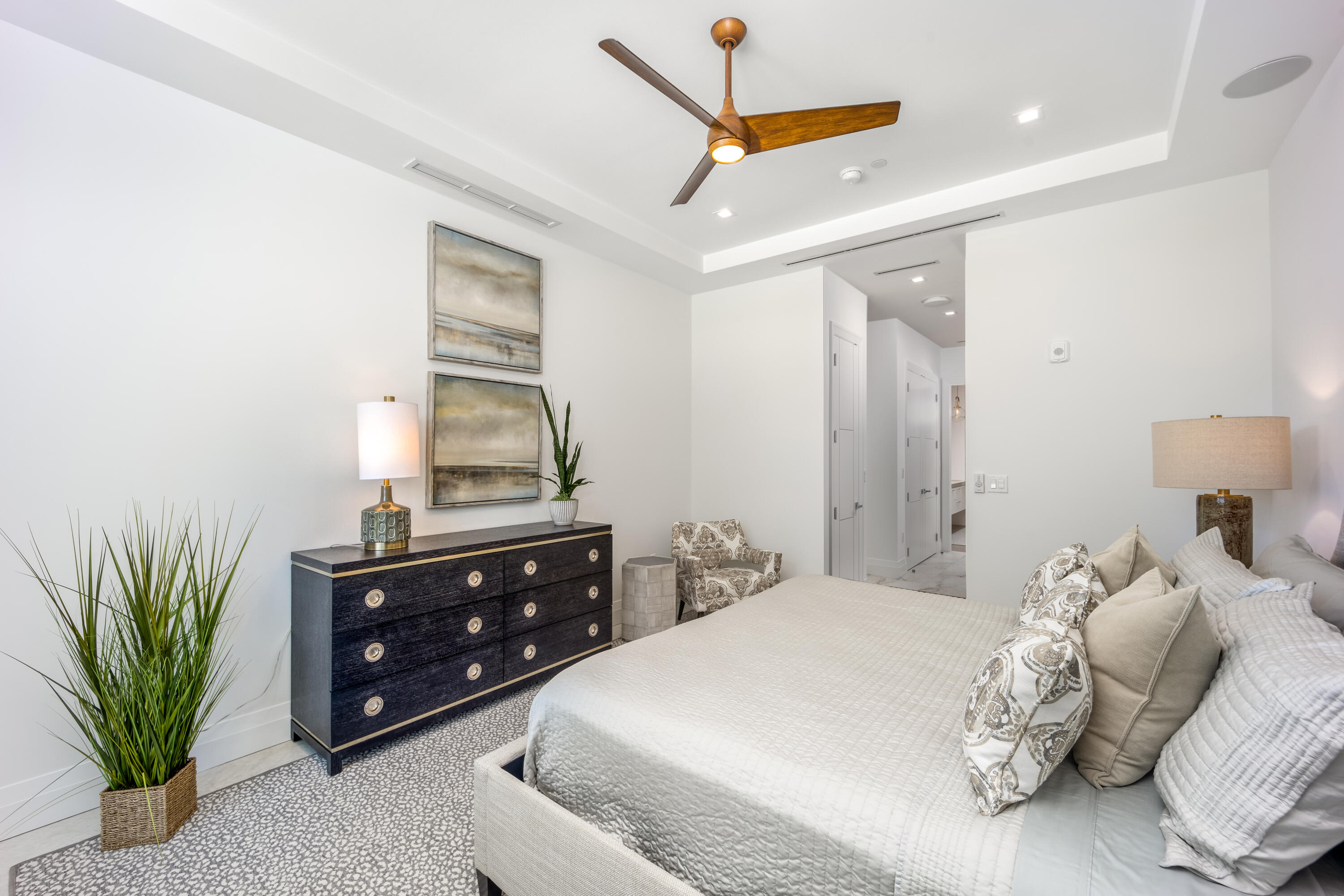 1177 George Bush Boulevard 302