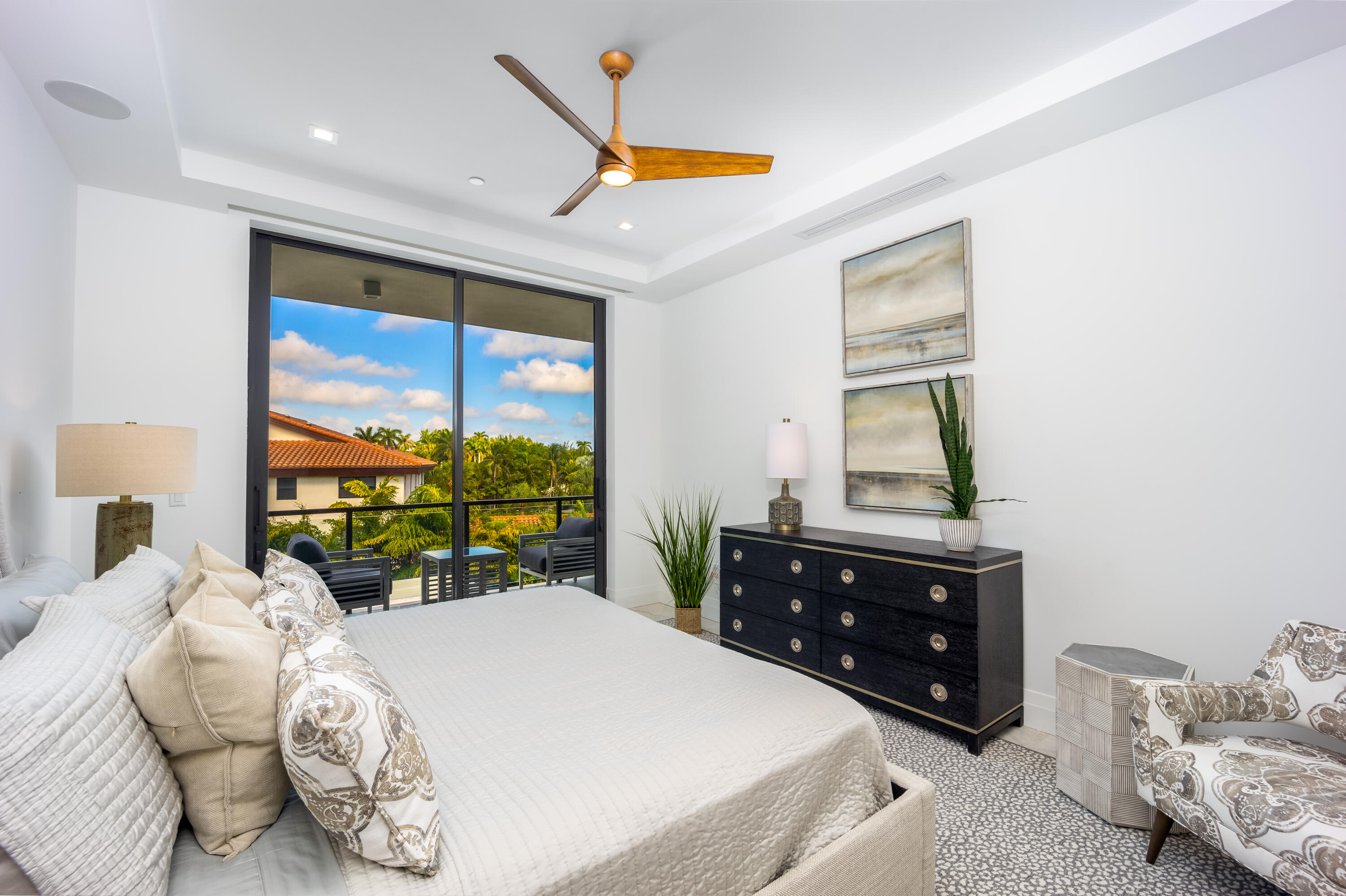 1177 George Bush Boulevard 302
