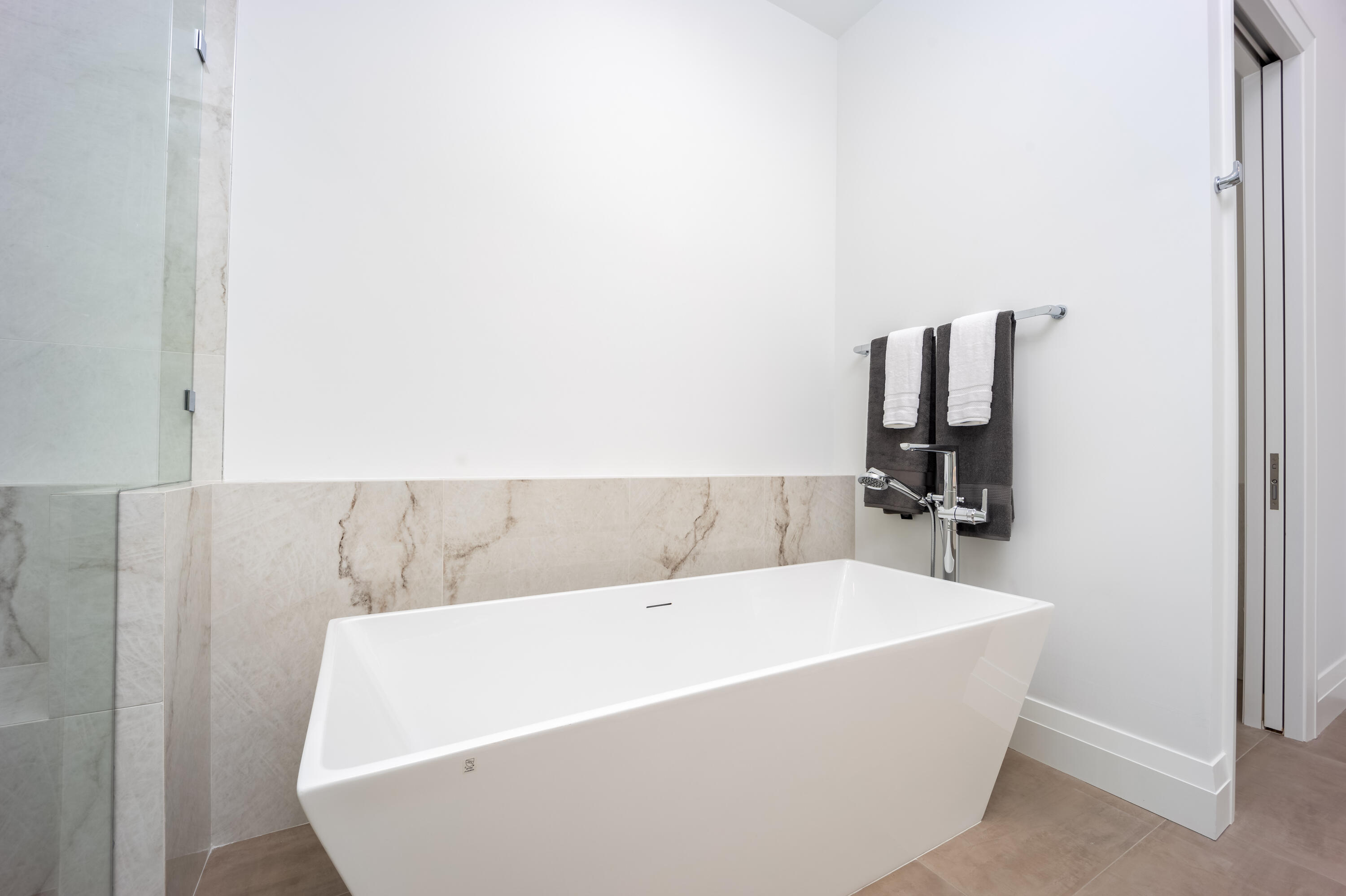 1177 George Bush Boulevard 302