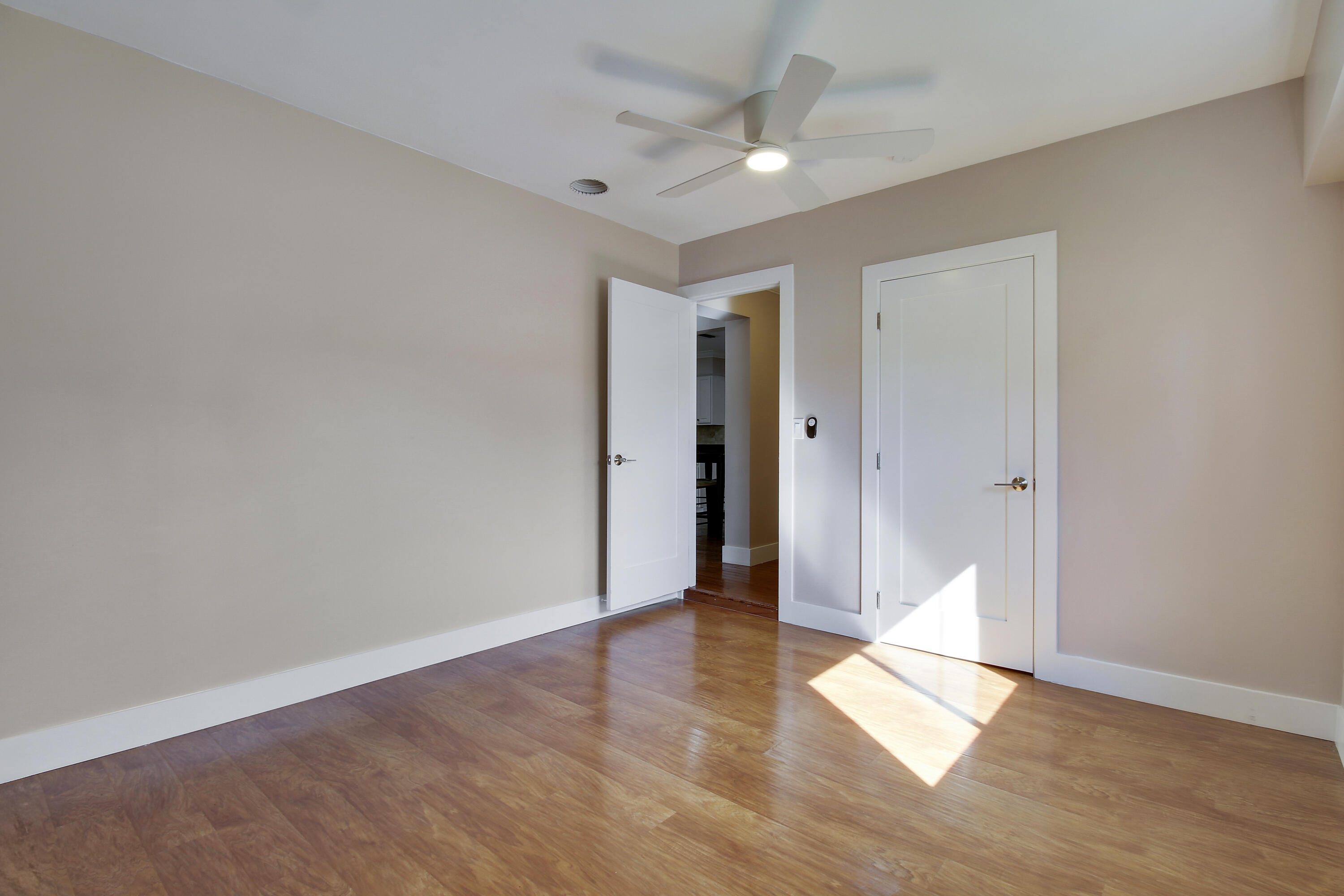 234 S Seacrest Circle