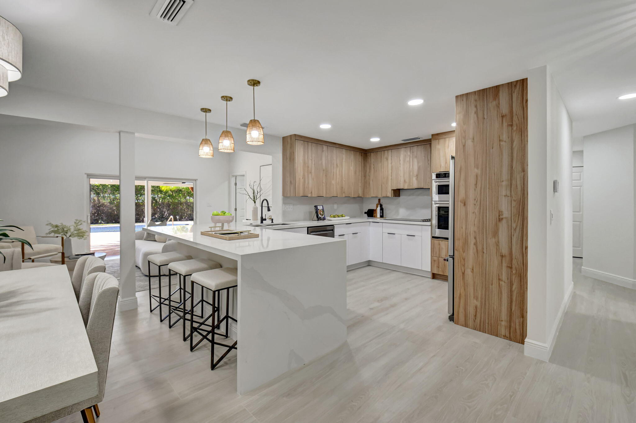 1010 NW 3rd Avenue
