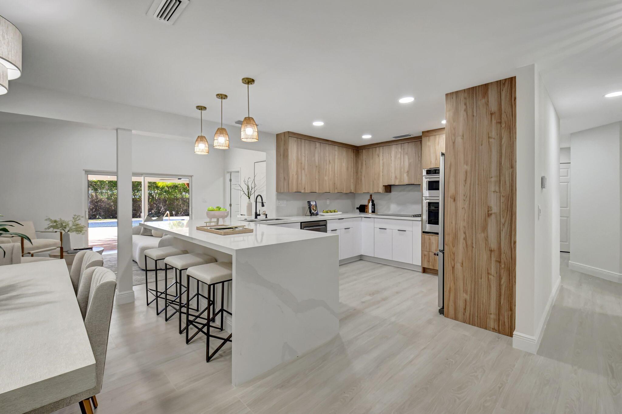 1010 NW 3rd Avenue