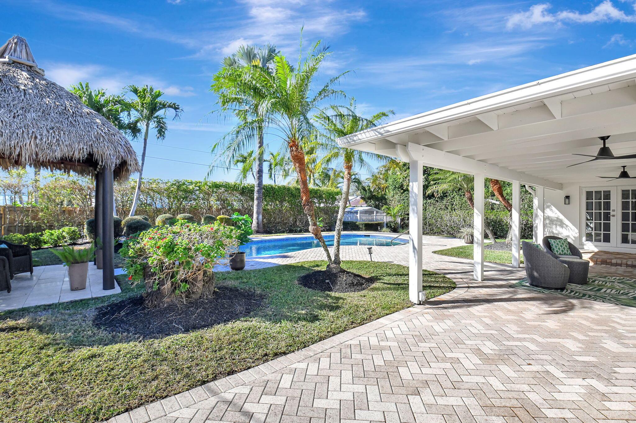 1010 NW 3rd Avenue