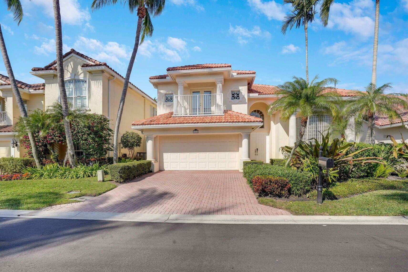 703 Voyager Lane
