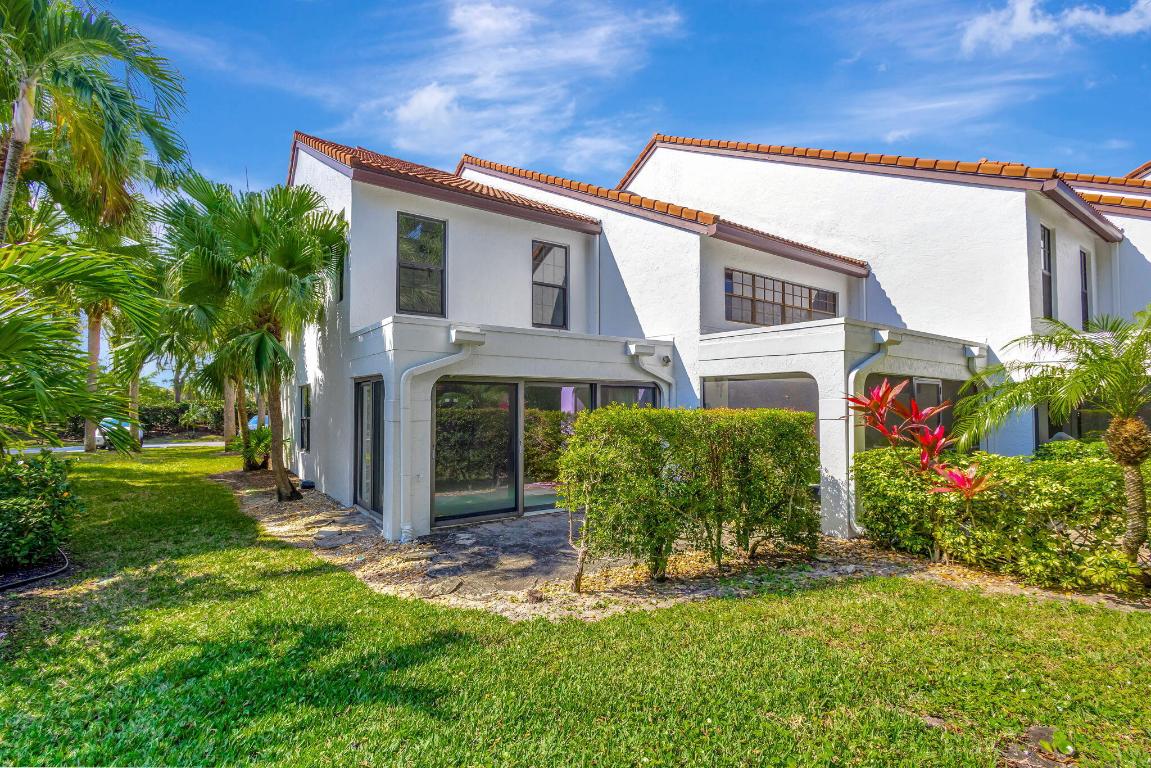 2439 Treasure Isle Drive 8