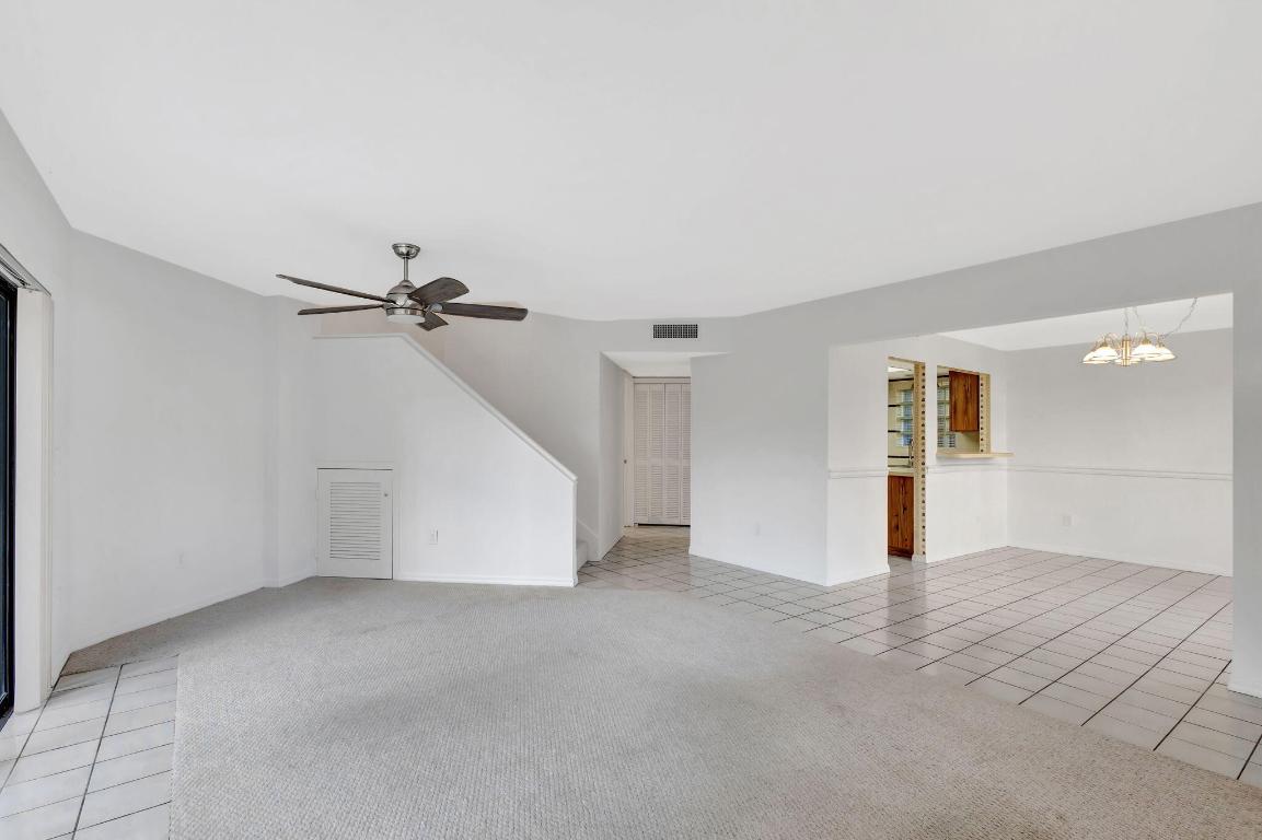 128 Weybridge B Circle B