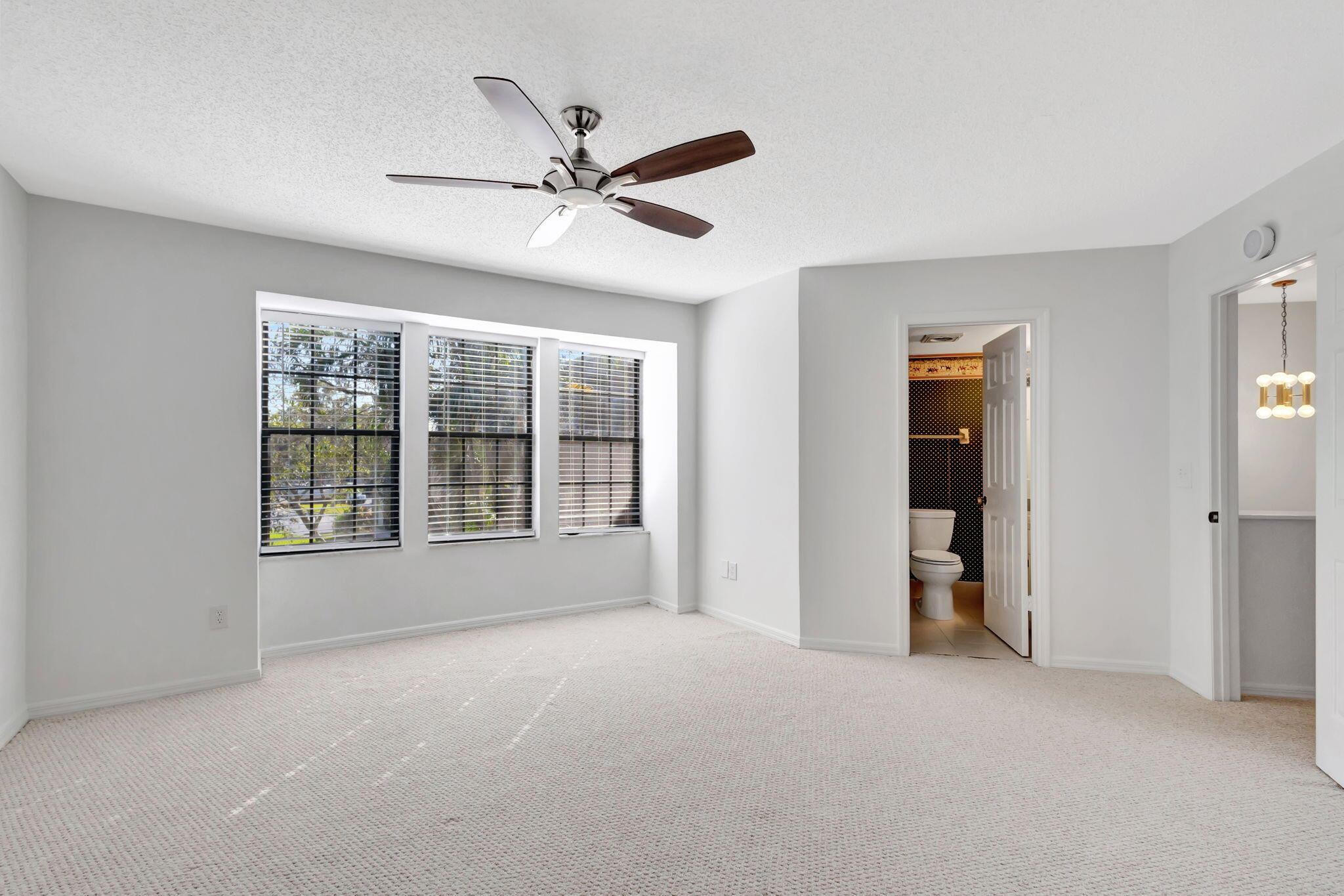 128 Weybridge B Circle B