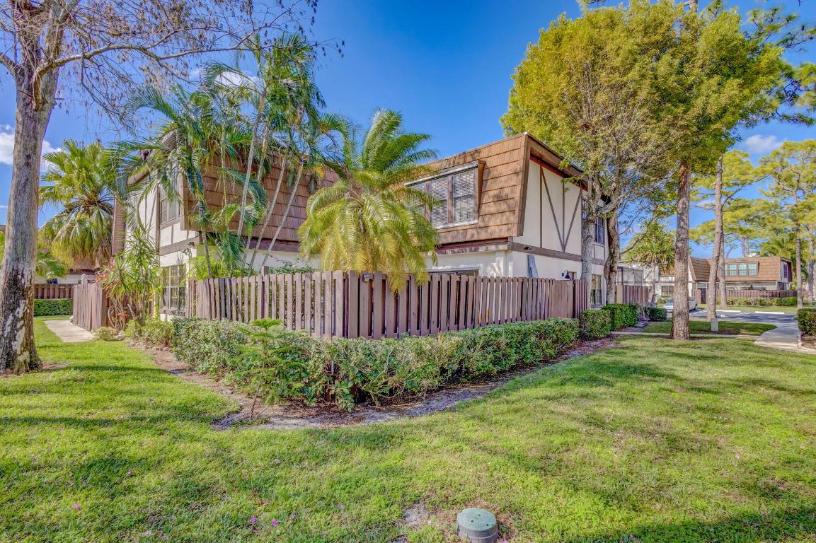 128 Weybridge B Circle B