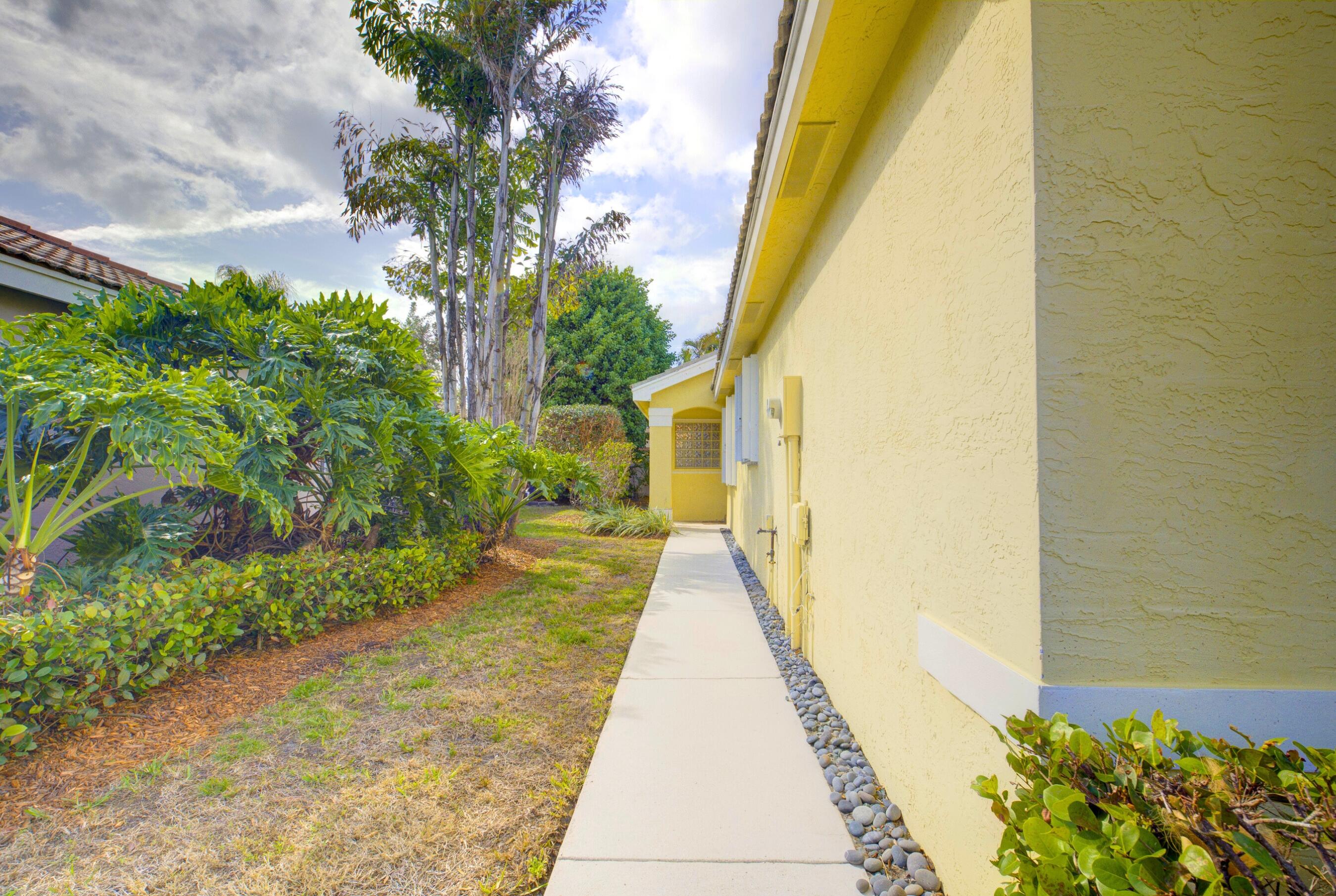 8175 Mystic Harbor Circle