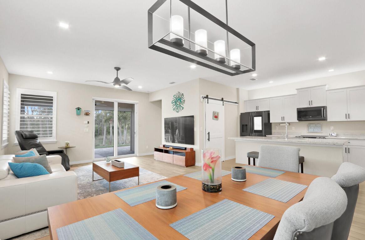 7240 SE Sebona Court