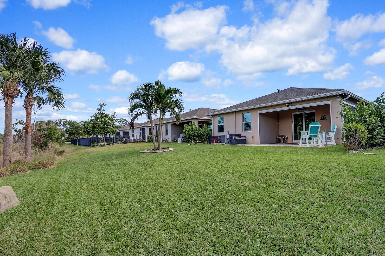 7240 SE Sebona Court