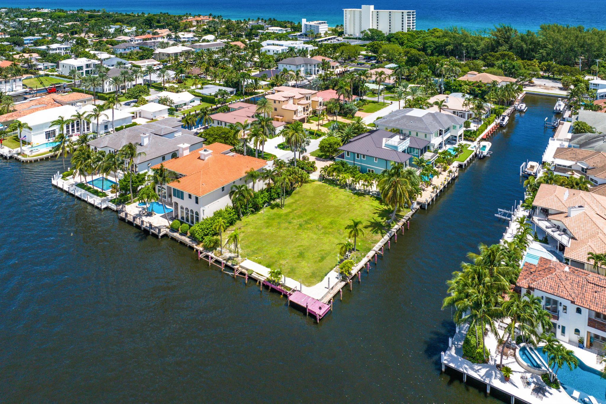 1004 Rhodes Villa Avenue