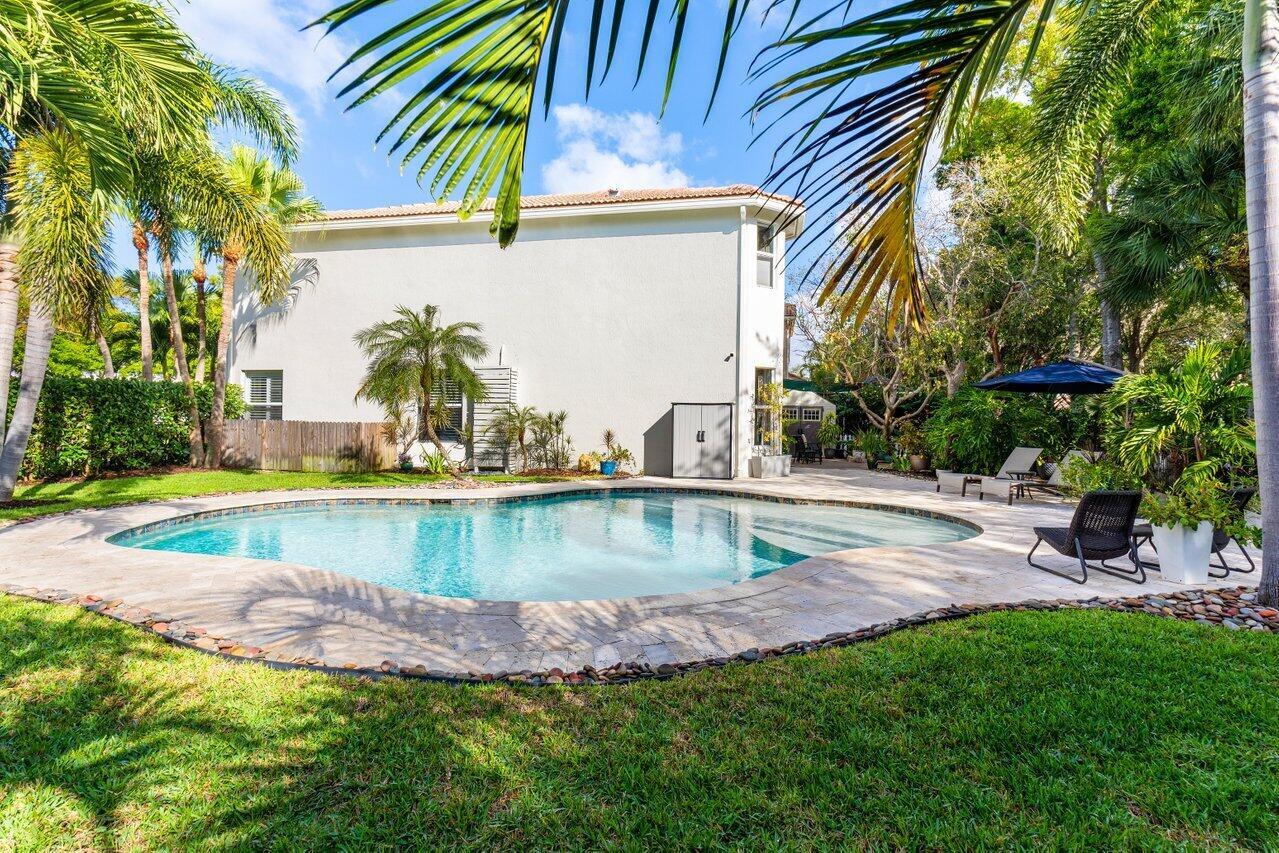 1601 E Classical Boulevard