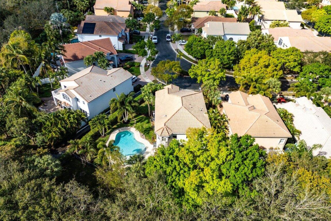 1601 E Classical Boulevard