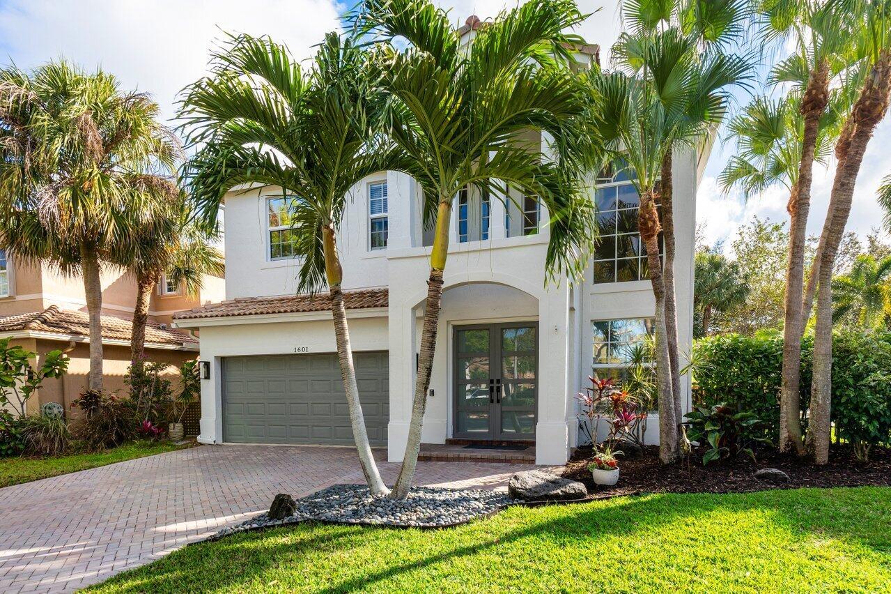 1601 E Classical Boulevard