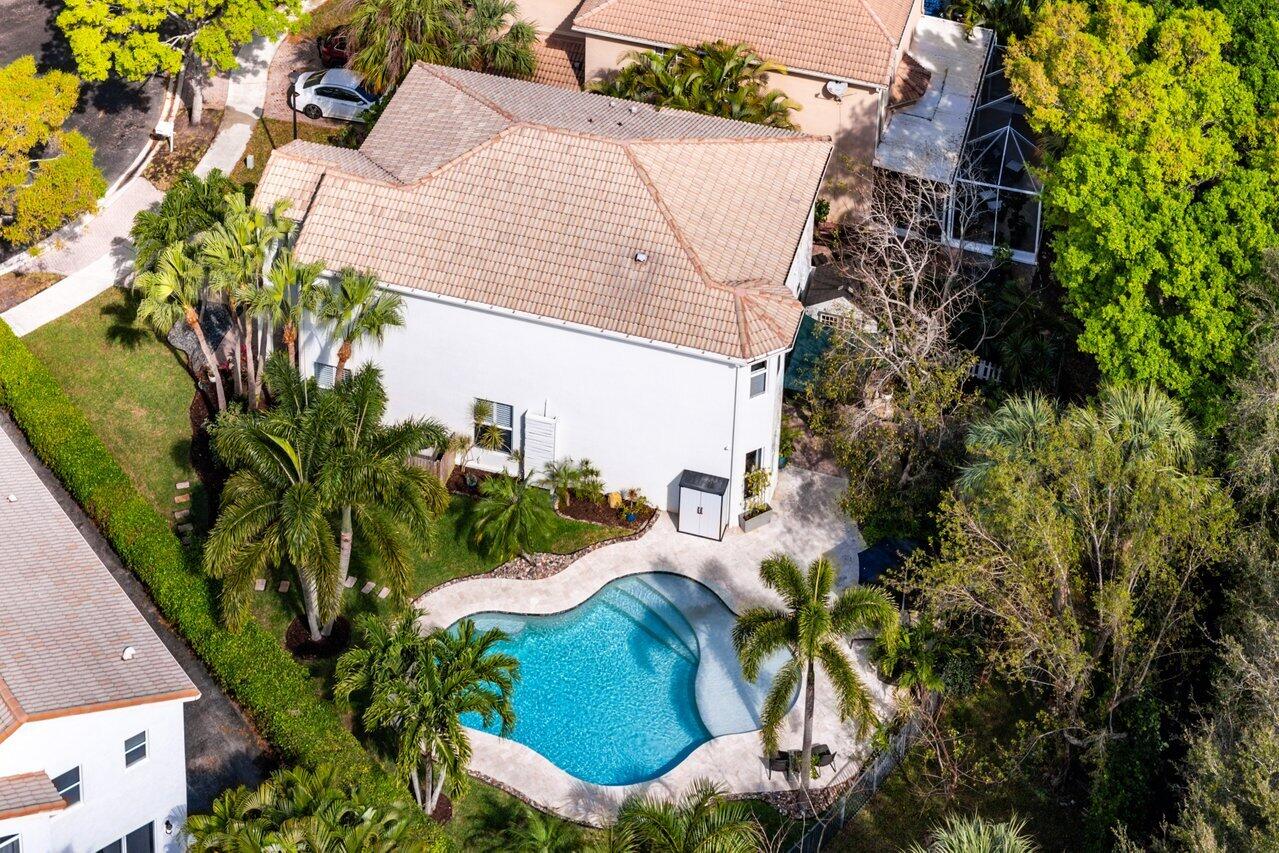 1601 E Classical Boulevard