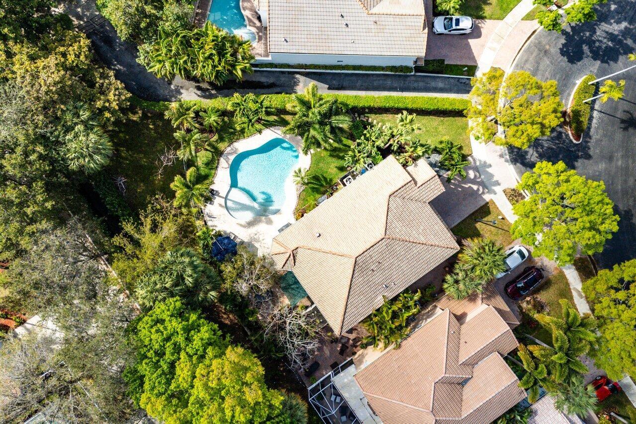 1601 E Classical Boulevard