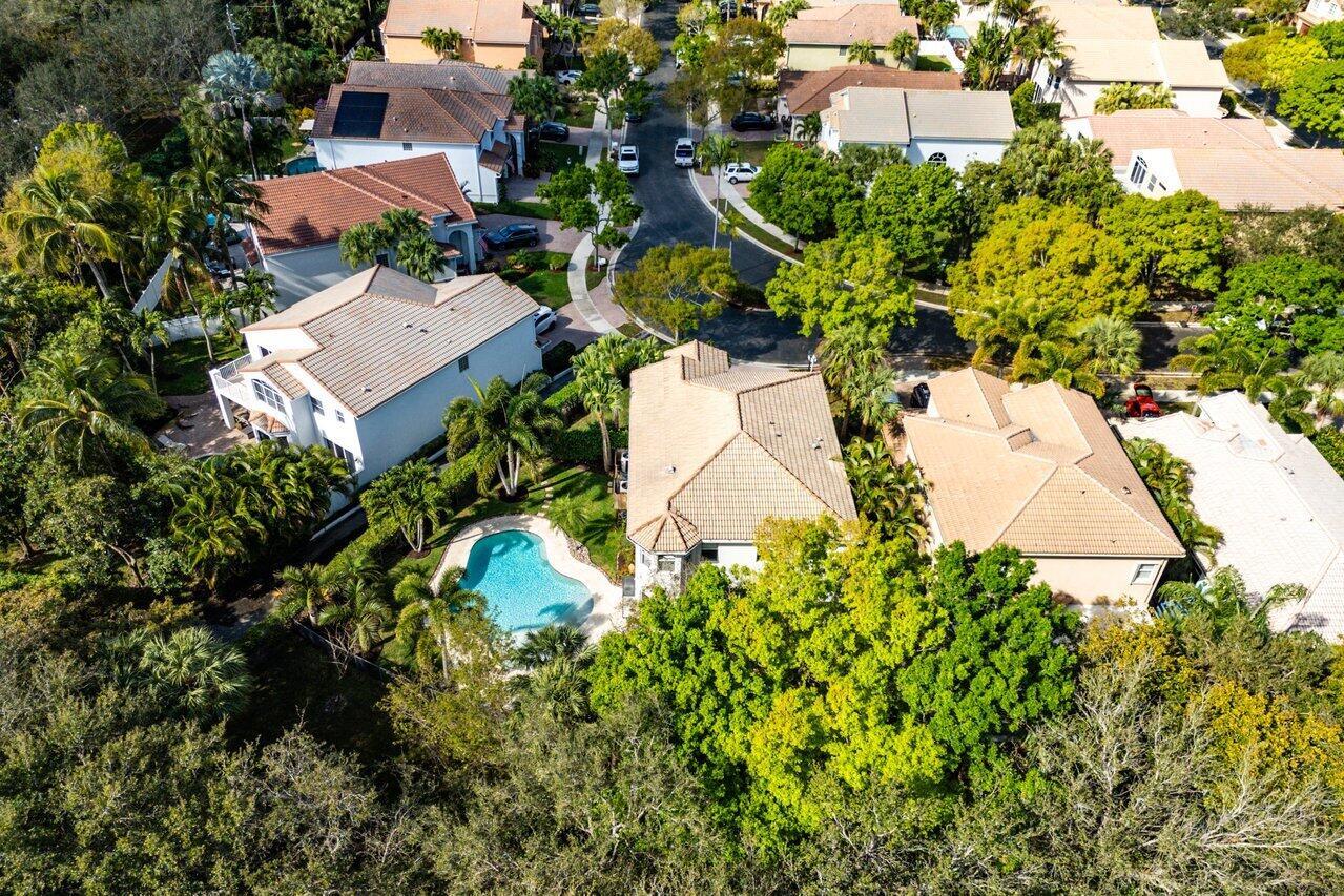 1601 E Classical Boulevard