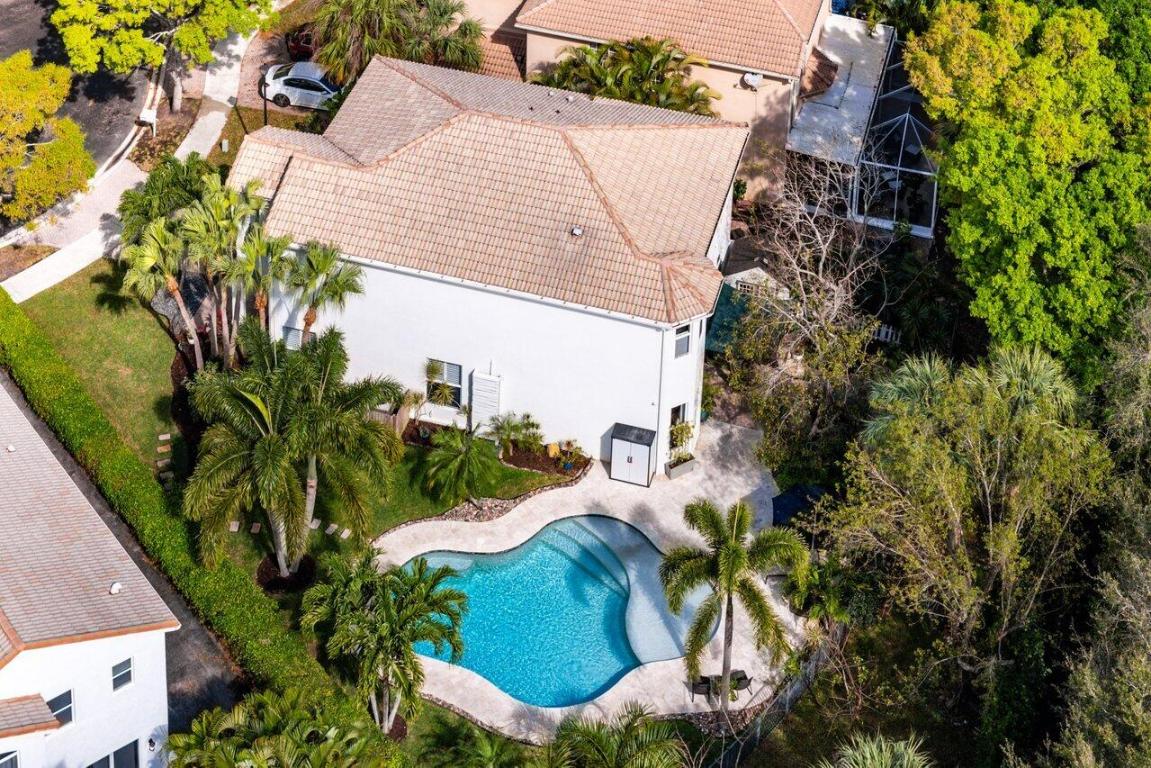 1601 E Classical Boulevard