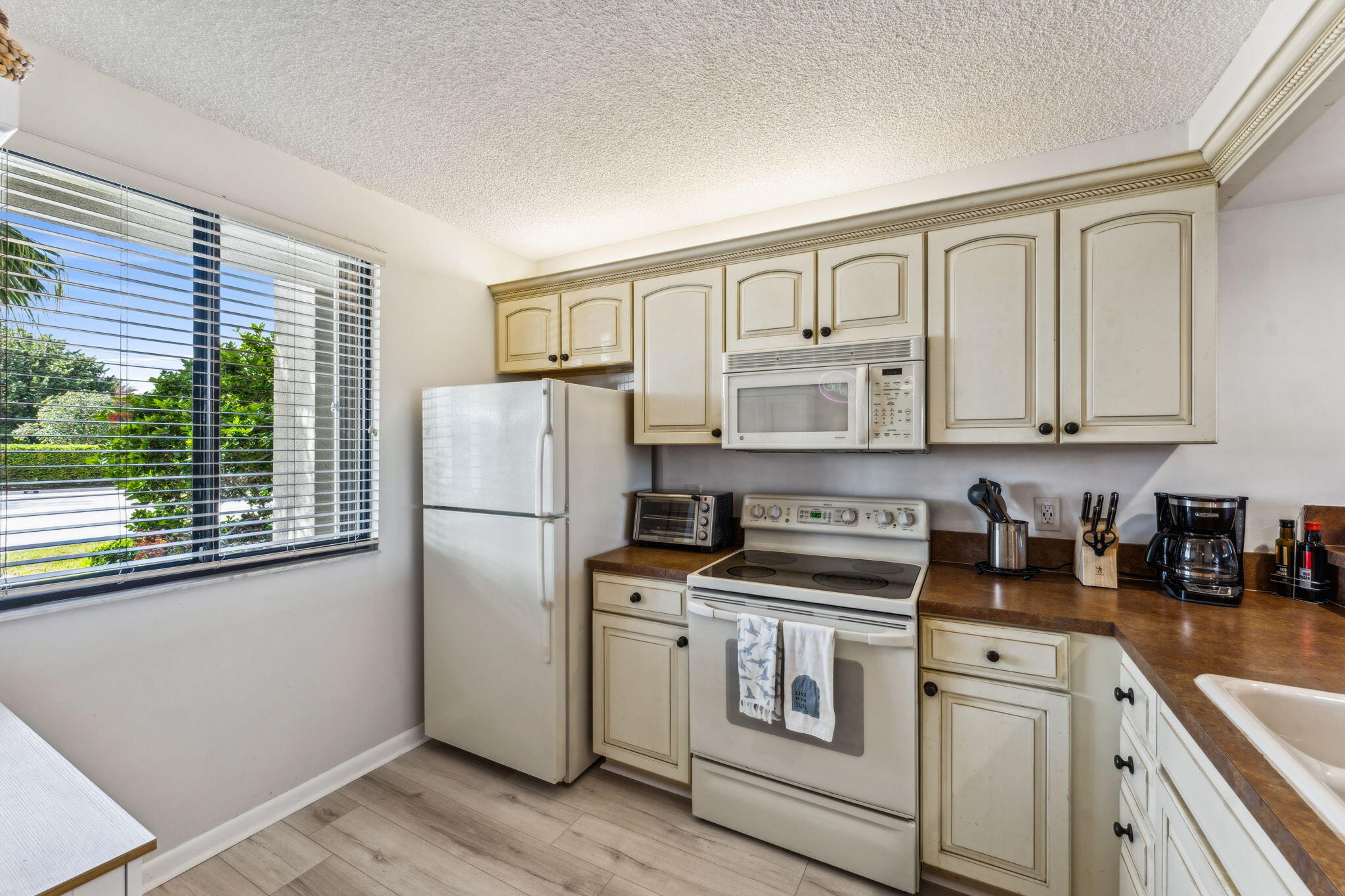 401 S Seas Drive 106