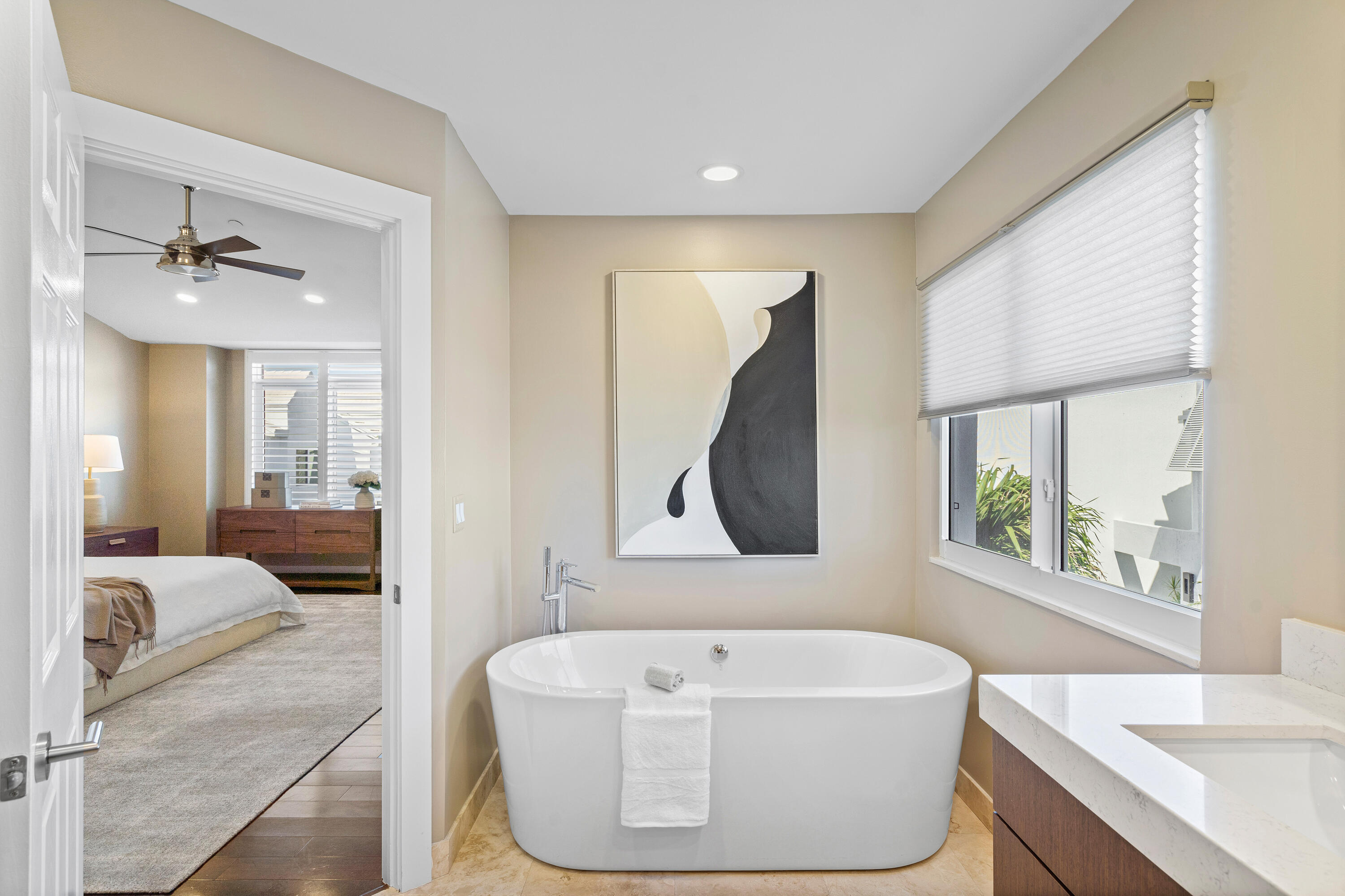 2115 S Ocean Boulevard 7