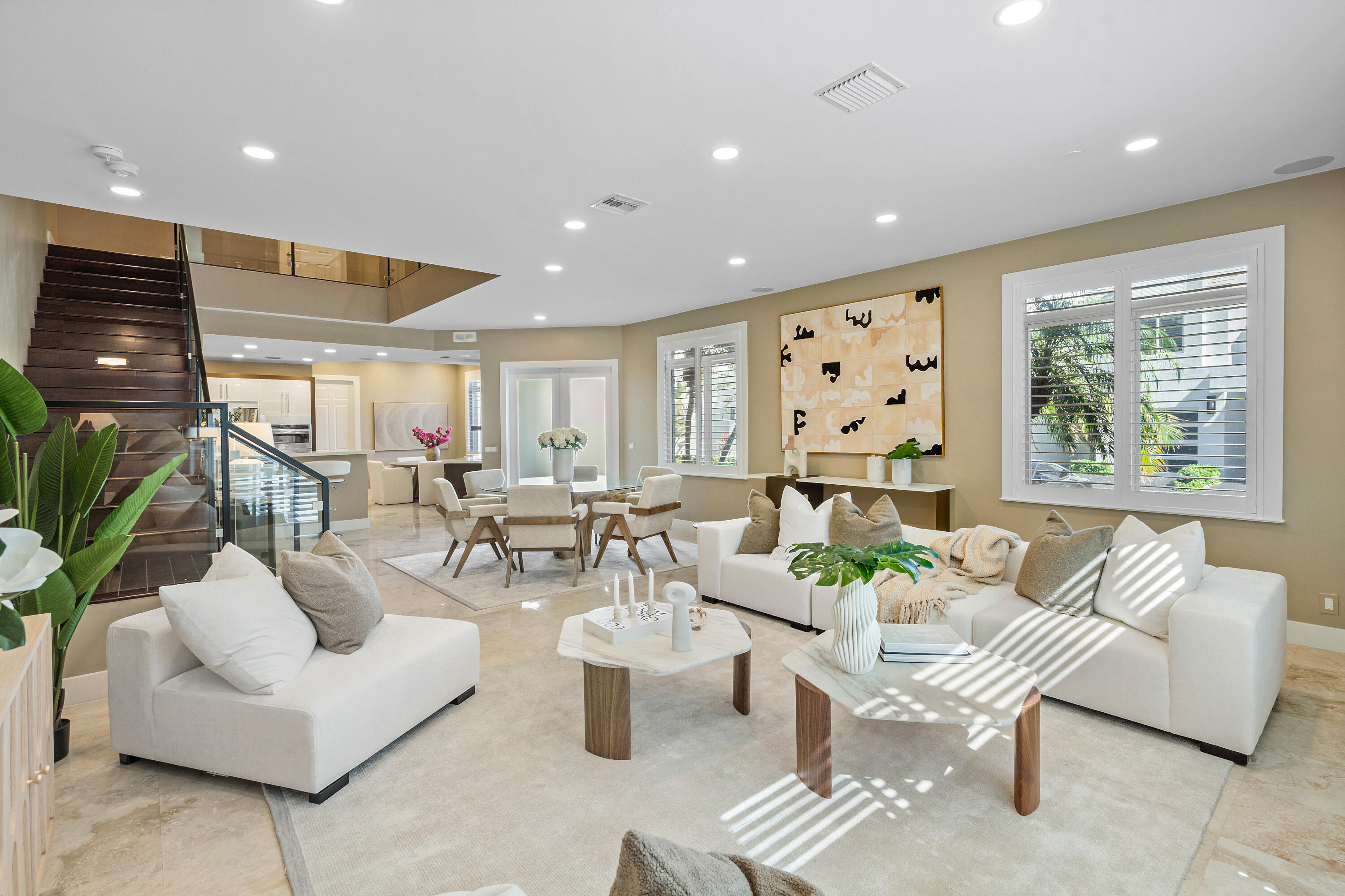 2115 S Ocean Boulevard 7