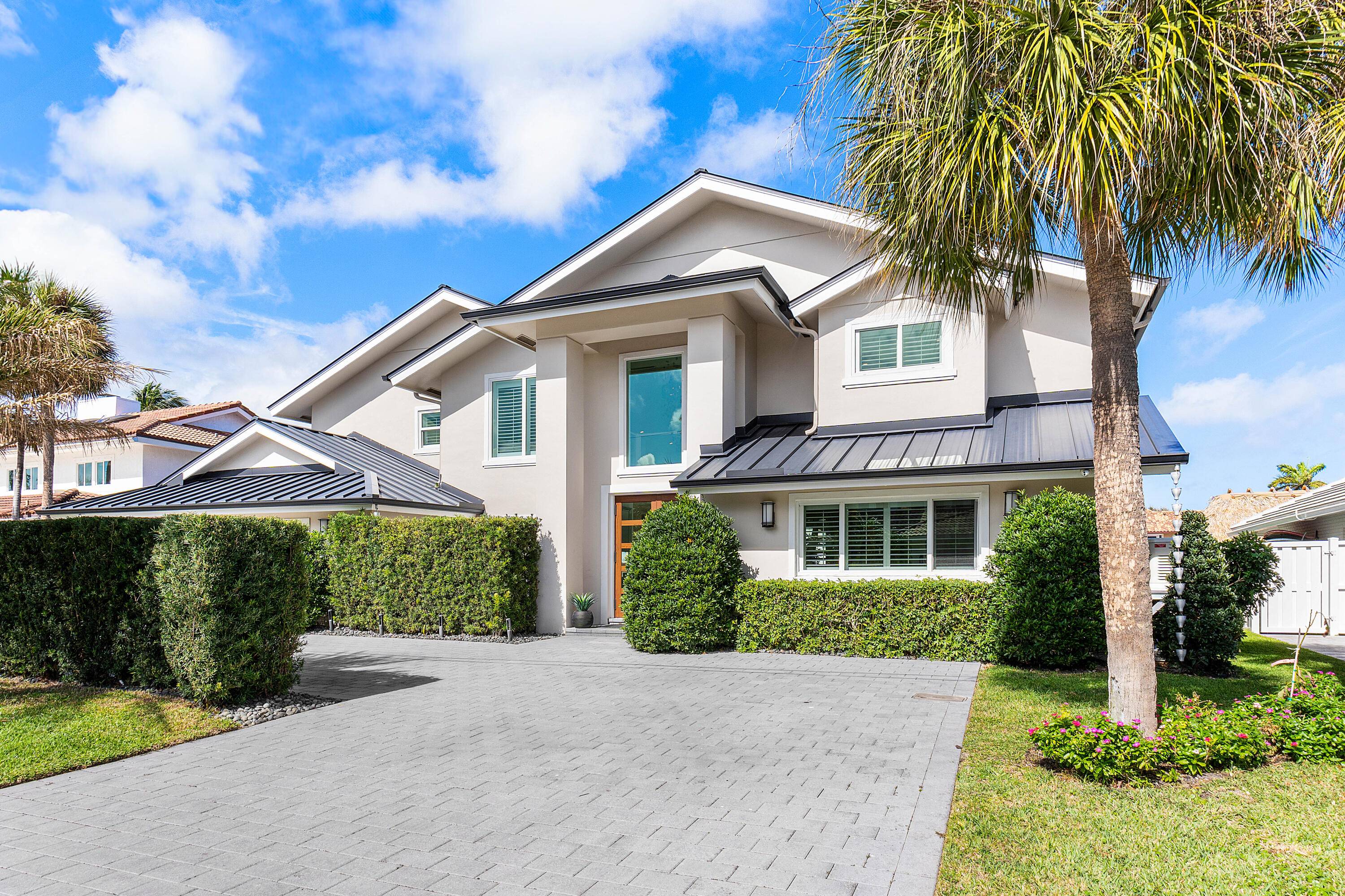 943 Fern Drive Drive