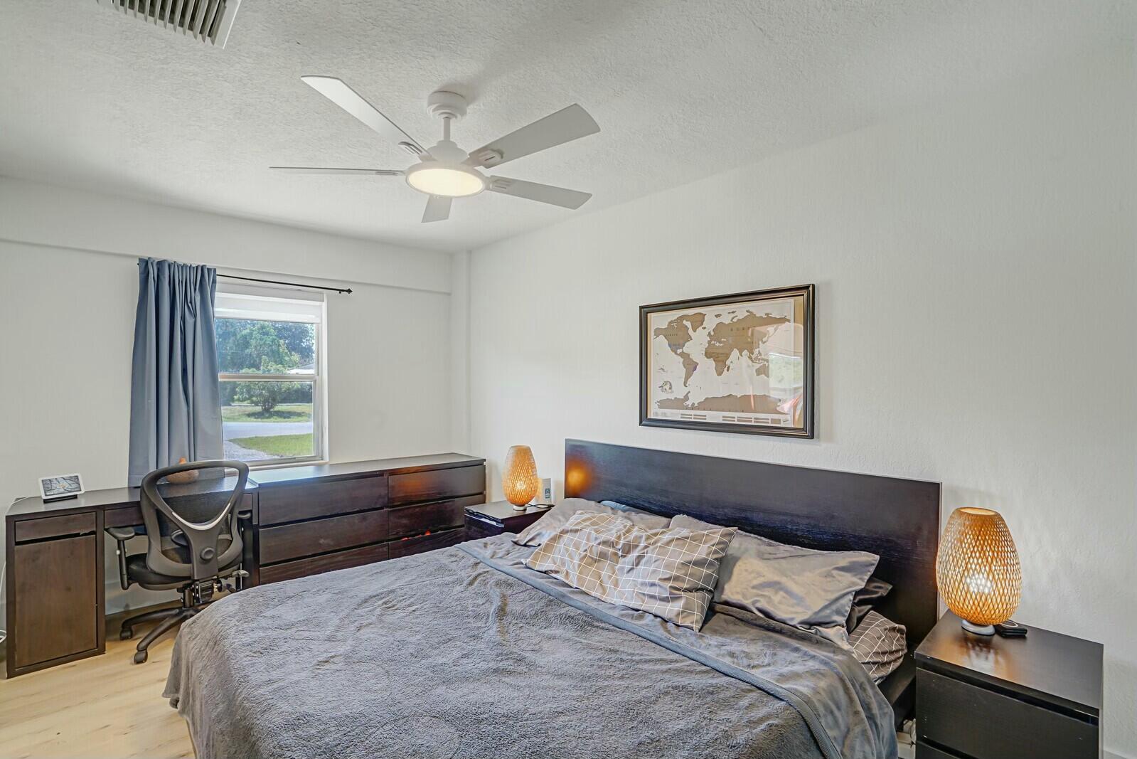 1250 NE 32nd Street