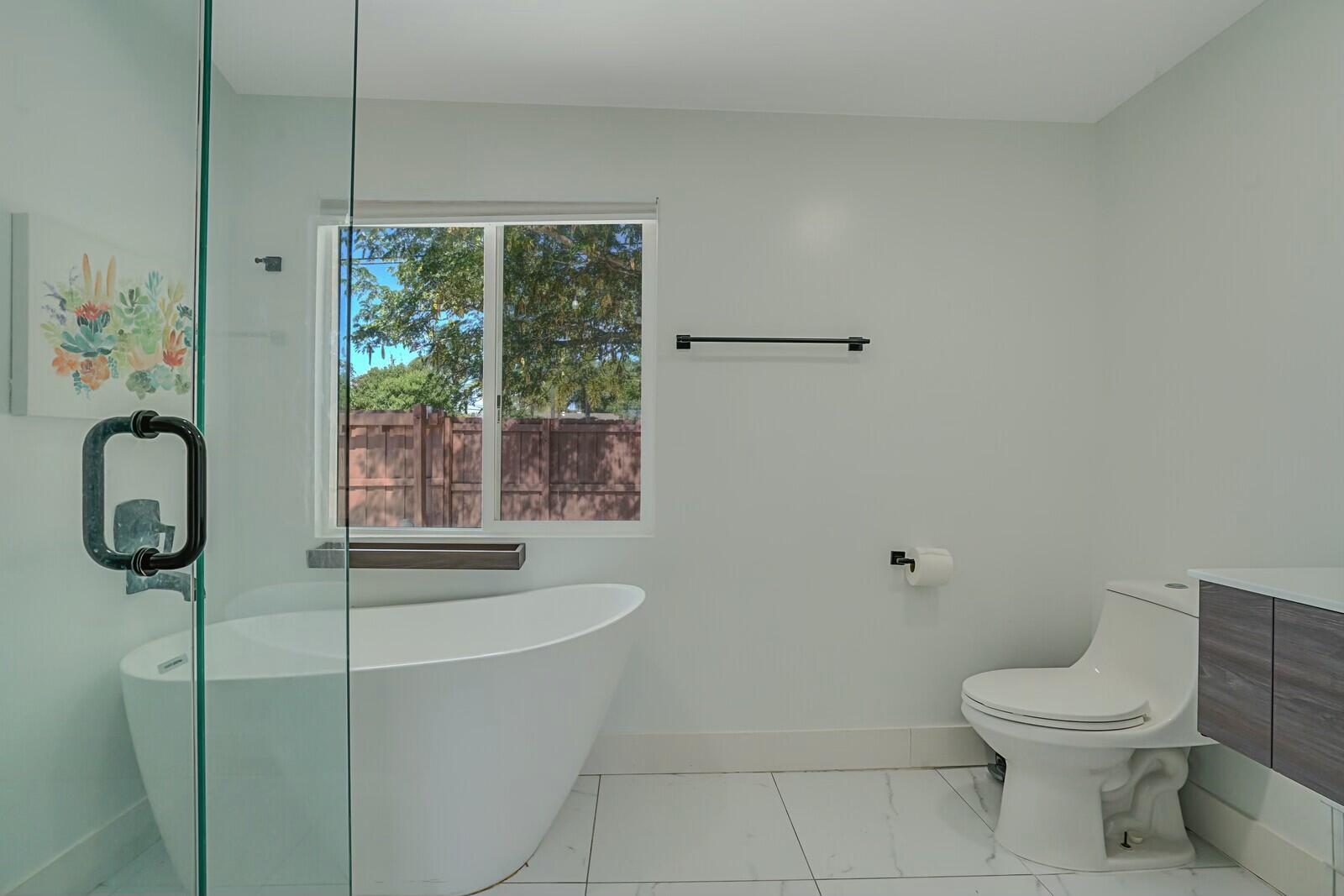 1250 NE 32nd Street
