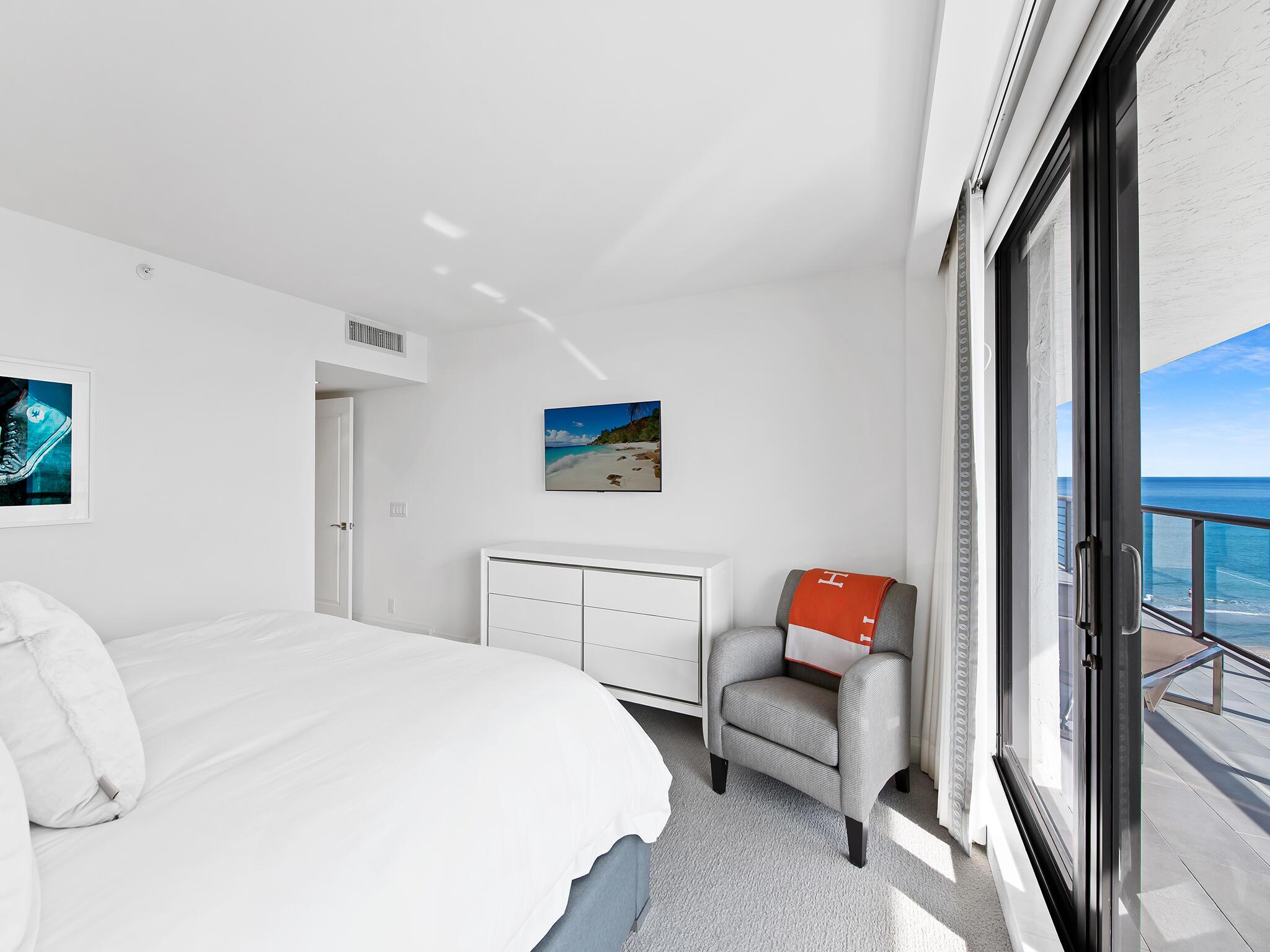2727 S Ocean Boulevard 804