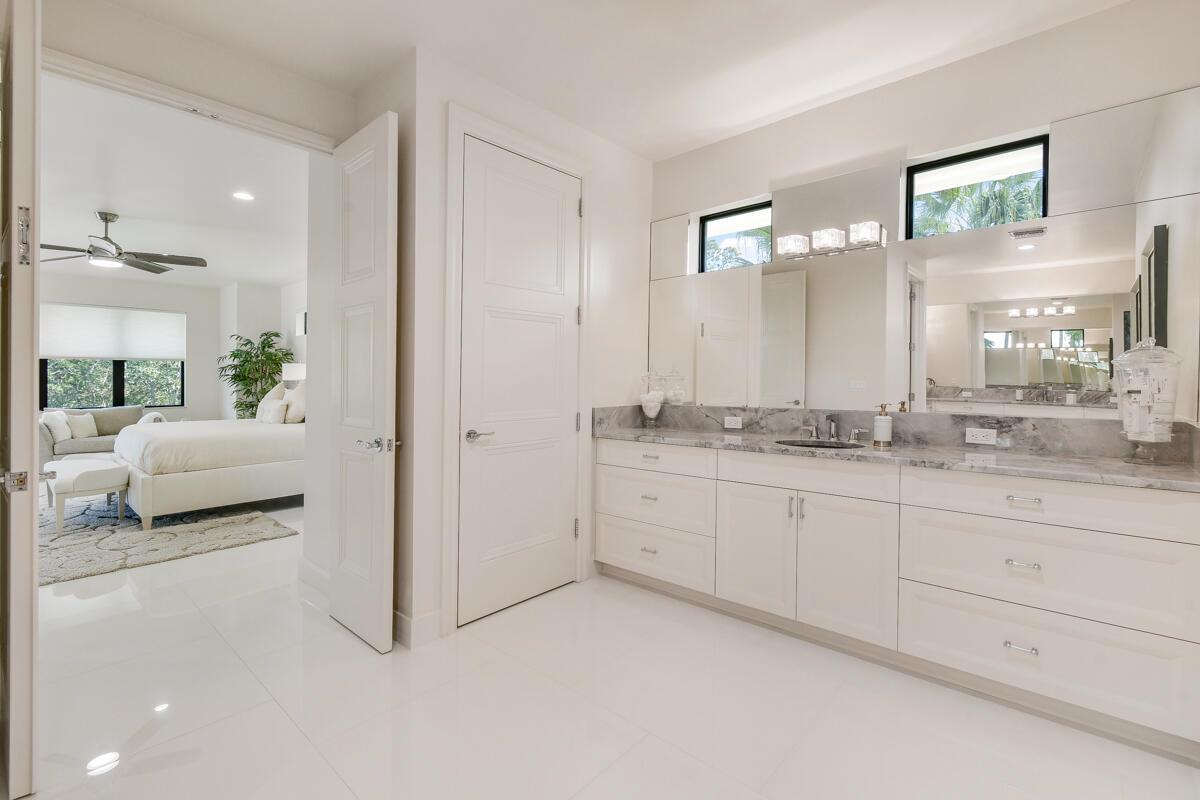 1515 NW Lancewood Terrace