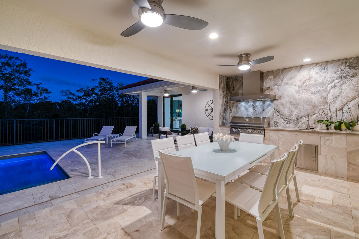 1515 NW Lancewood Terrace