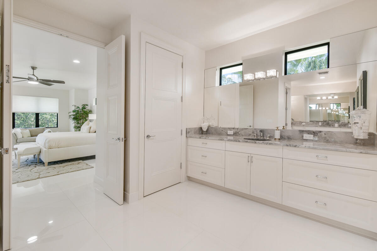 1515 NW Lancewood Terrace