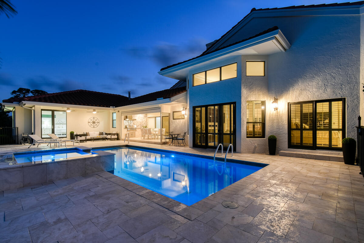 1515 NW Lancewood Terrace