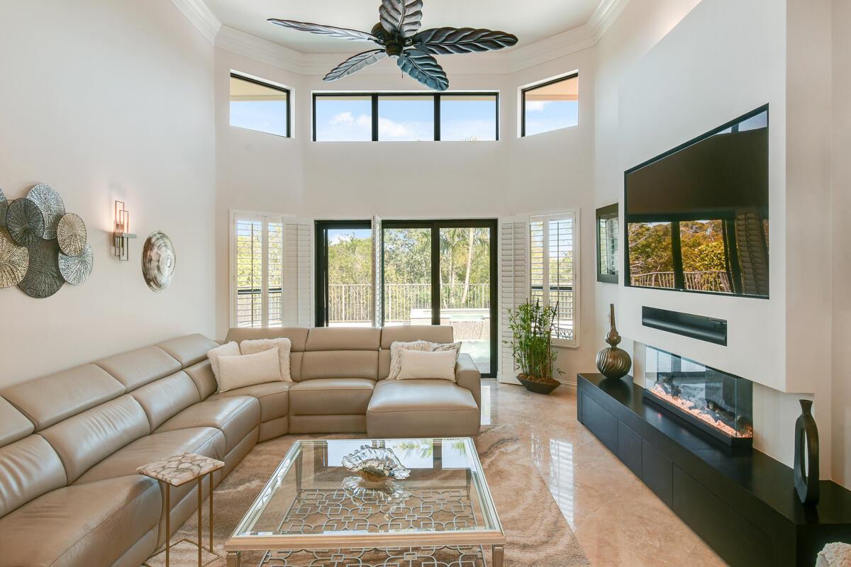 1515 NW Lancewood Terrace