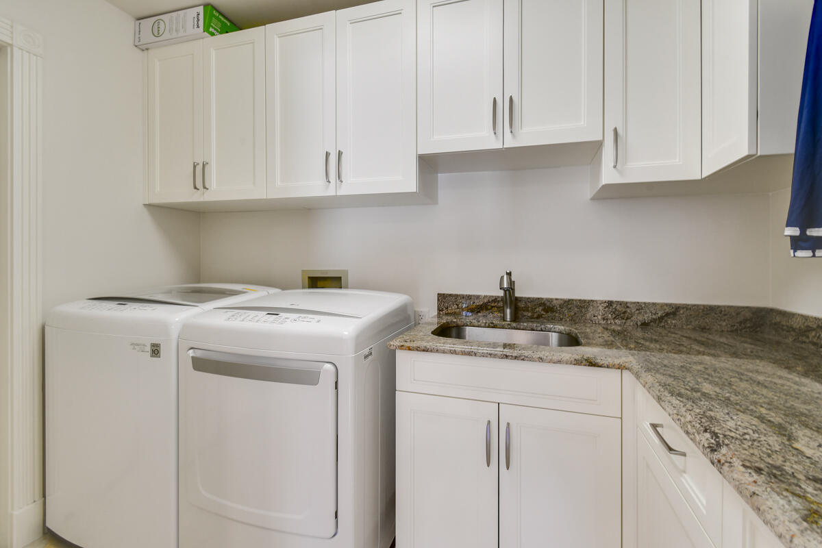 1515 NW Lancewood Terrace