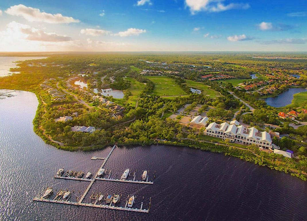 1515 NW Lancewood Terrace